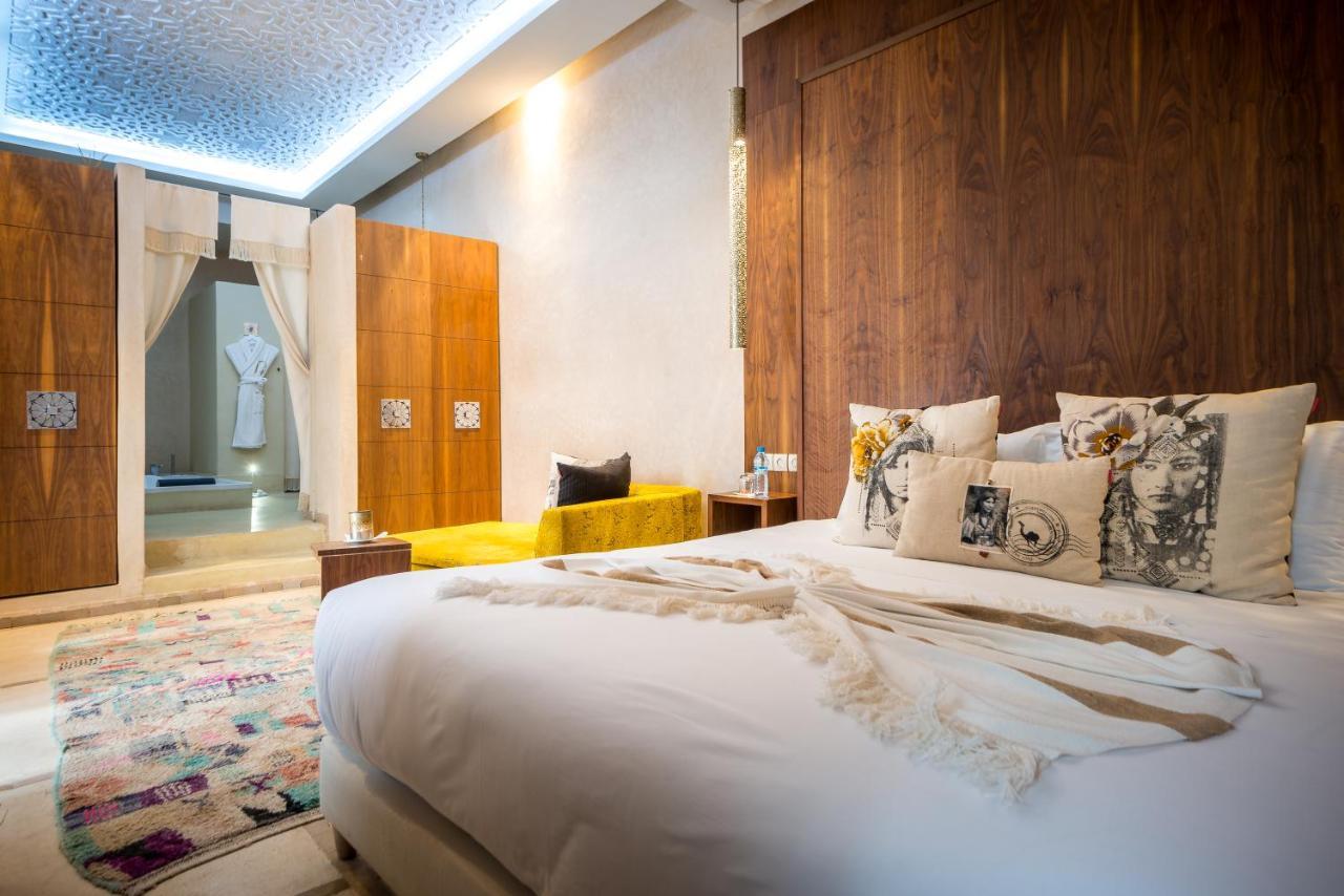 Suite (2 Adults),1200651817:JPEG