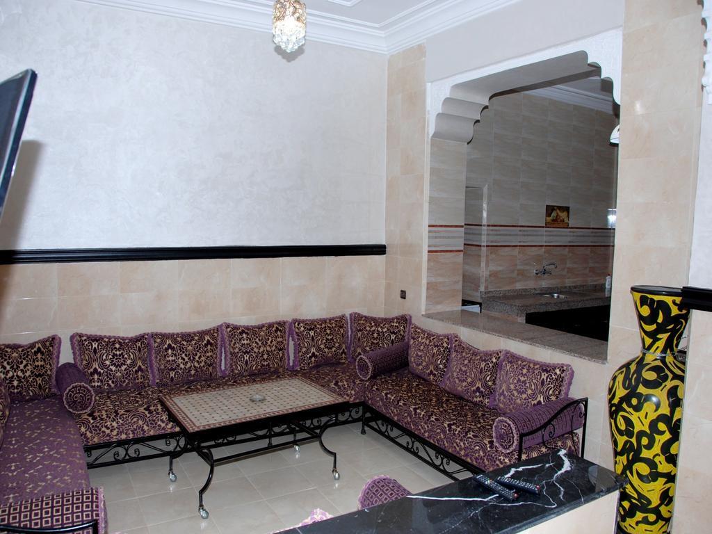 Apartment (6 Adults),127772823:JPEG