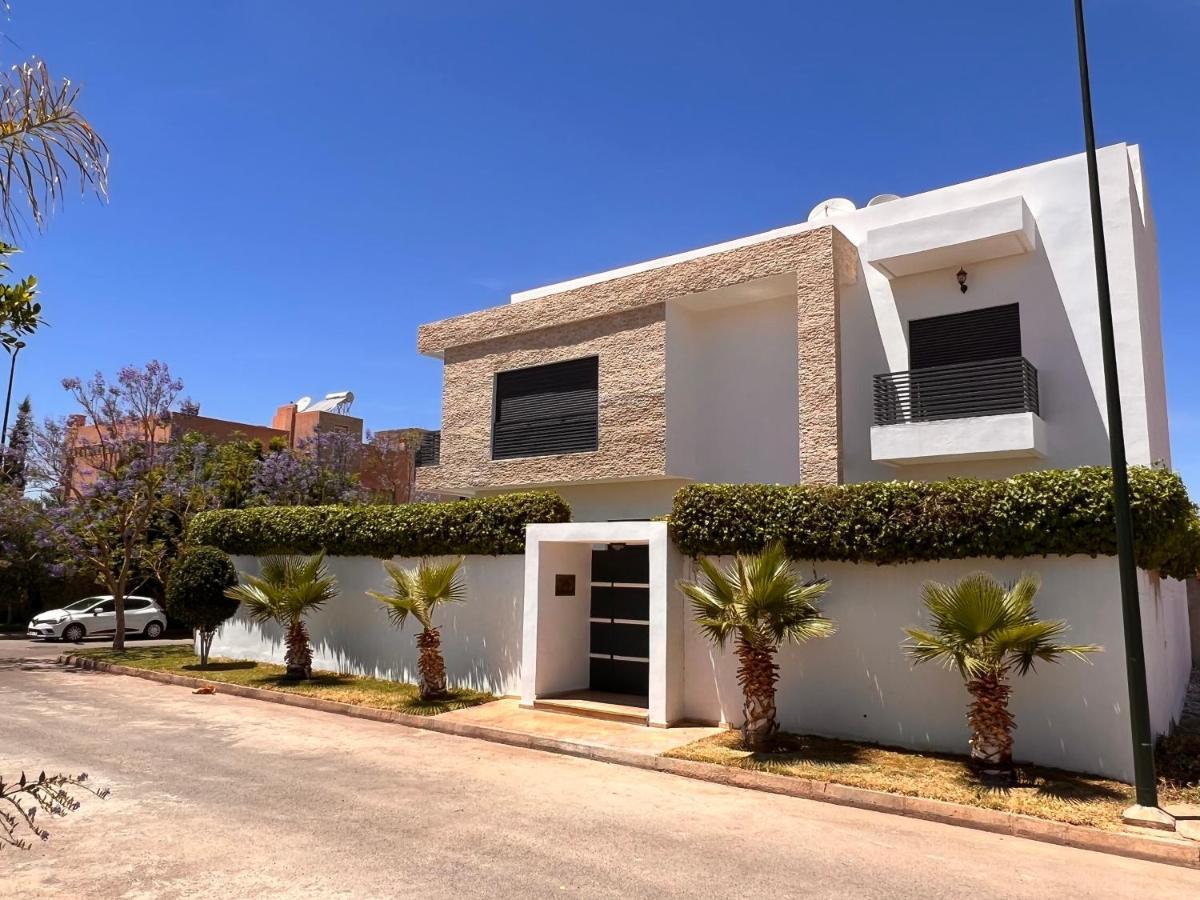 Casa con 4 camere da letto
