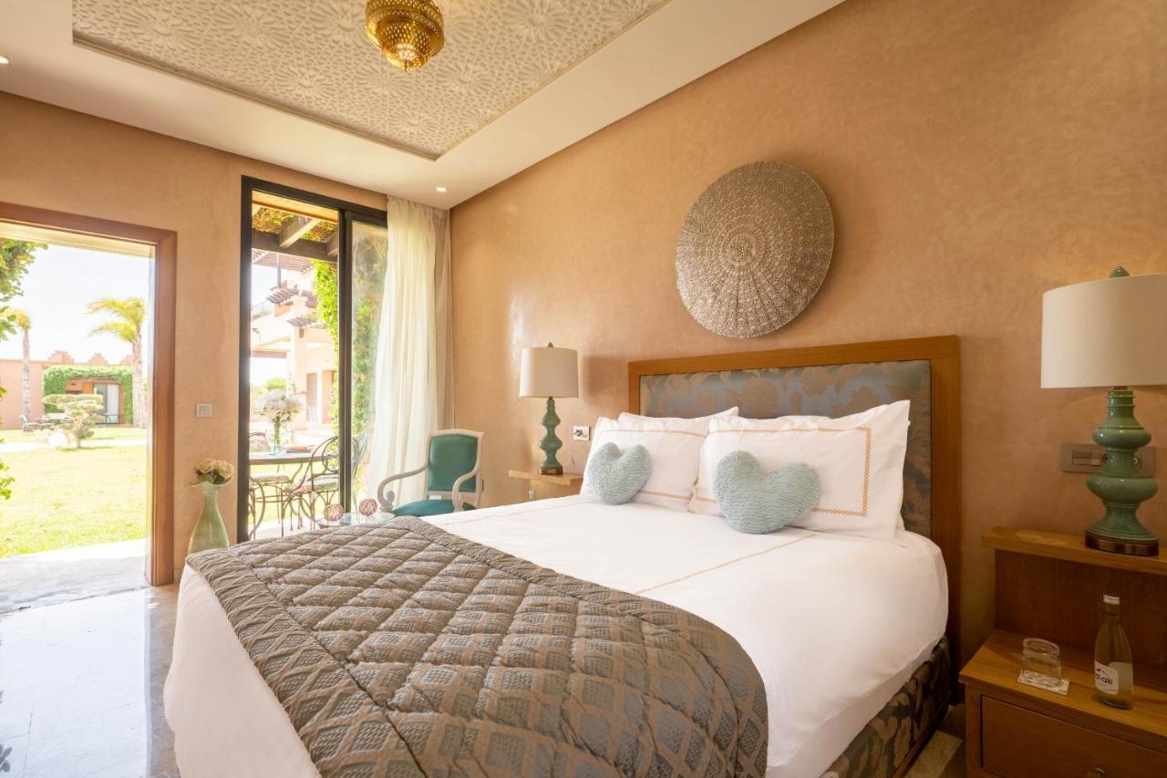 Double or Twin Room with Private Bathroom