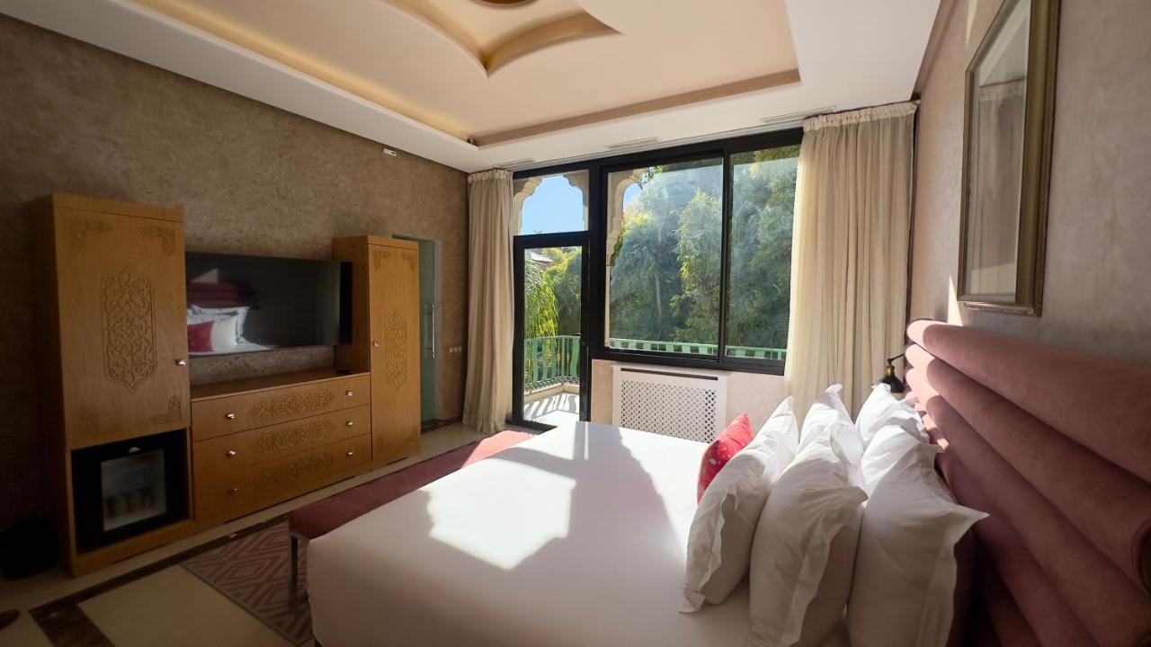 Junior Suite,1538190817:JPEG