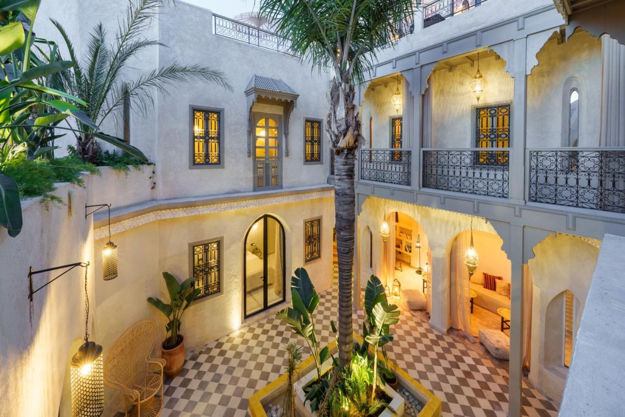 Queen Room,1765167012:JPEG