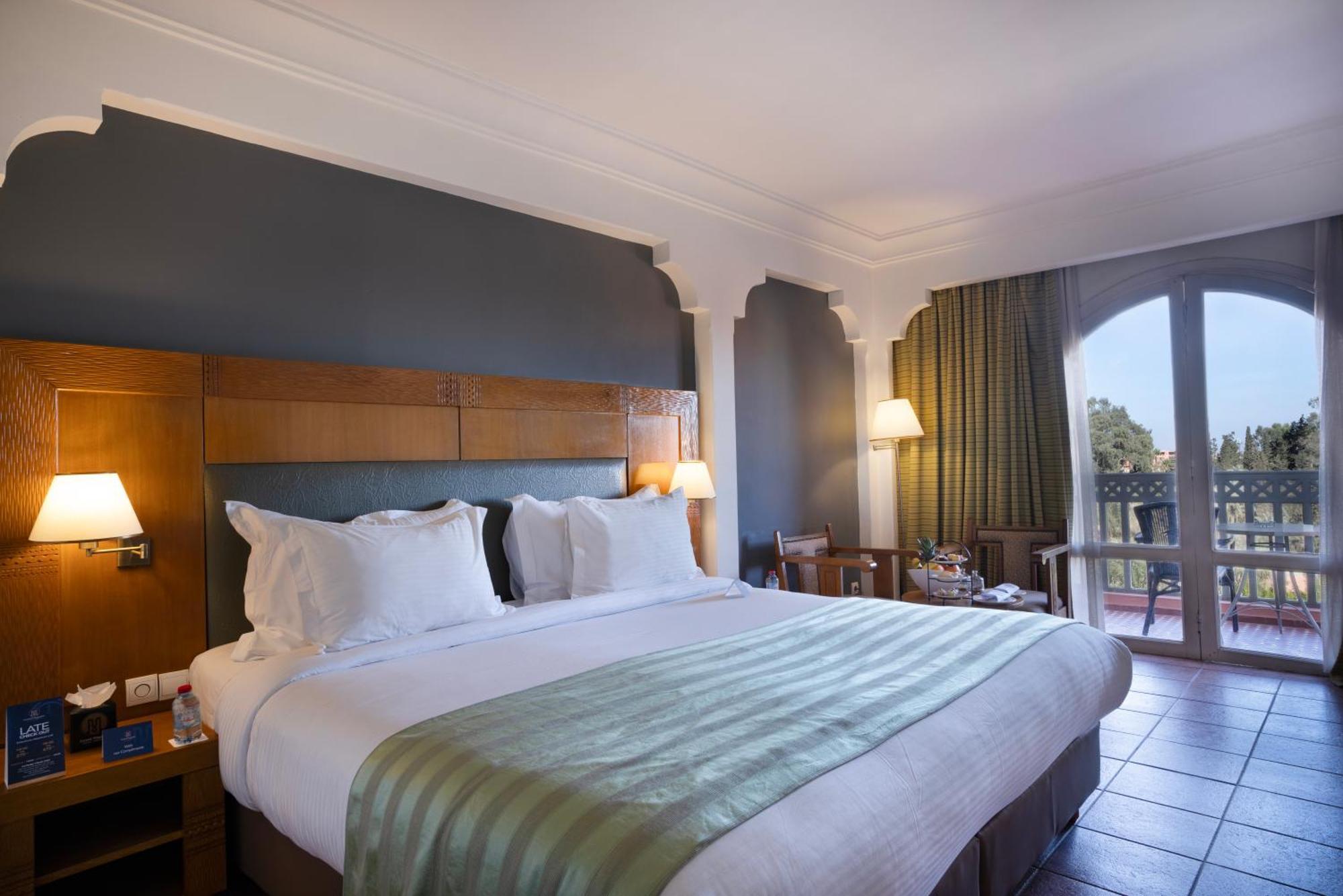 Standard Room,1525184626:JPEG