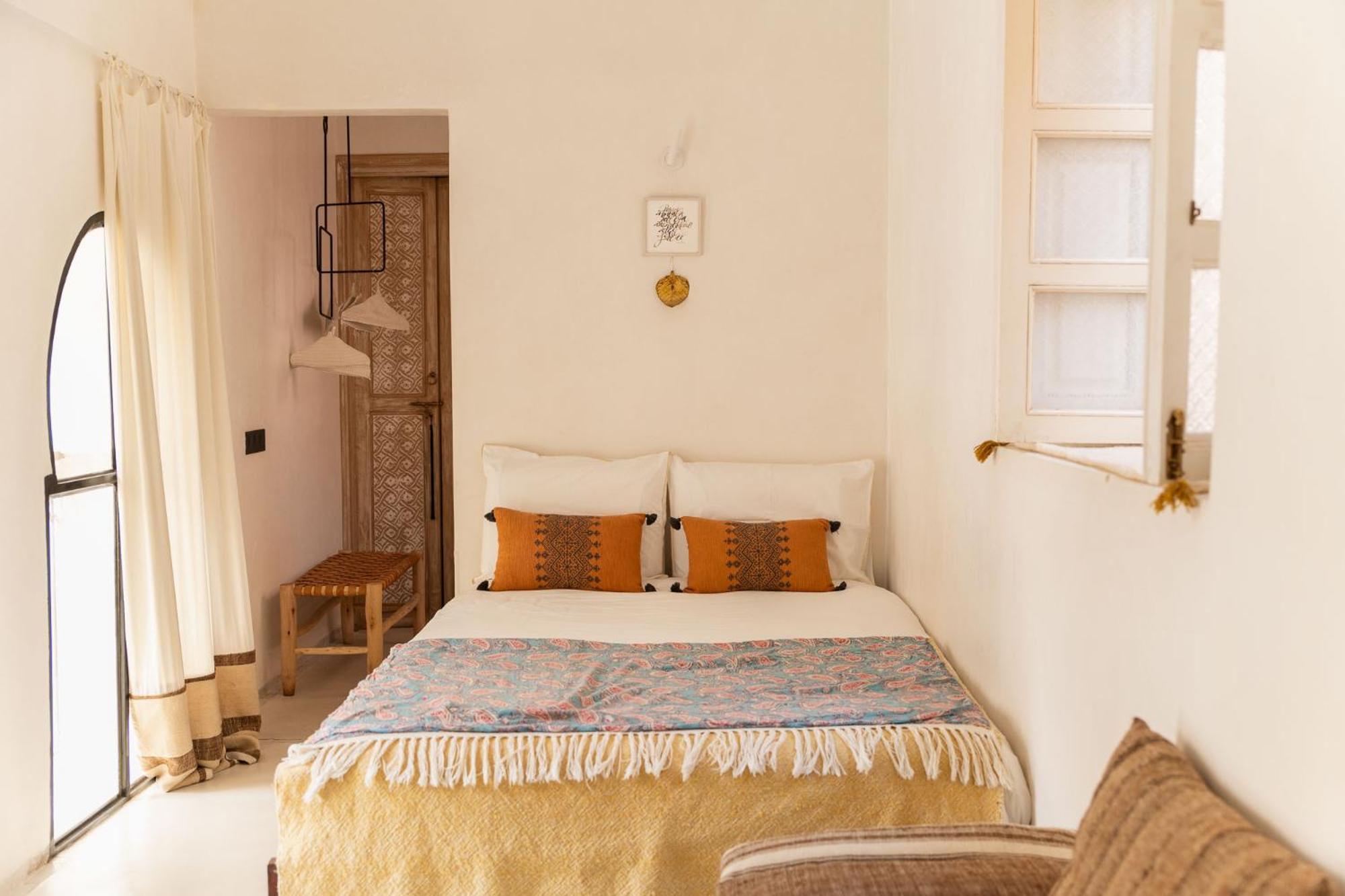 Deluxe Double Room with Shower