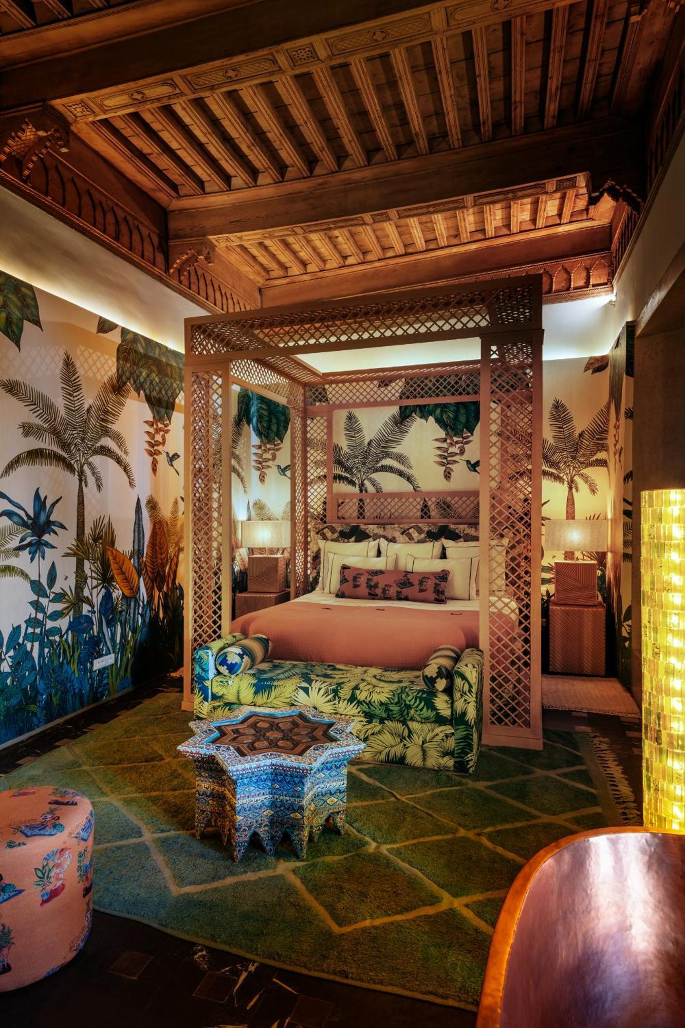 Superior King Room,1617710296:JPEG