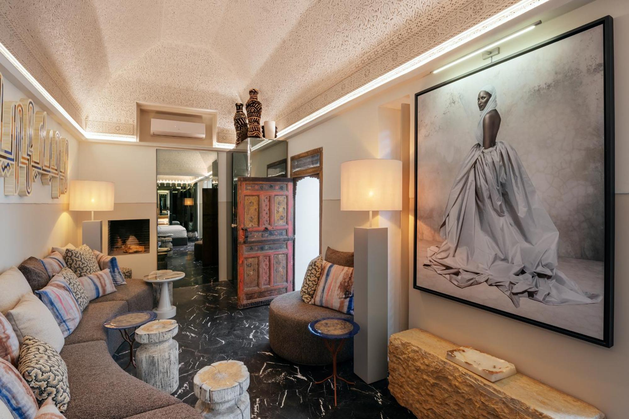 Deluxe Room,1617710314:JPEG