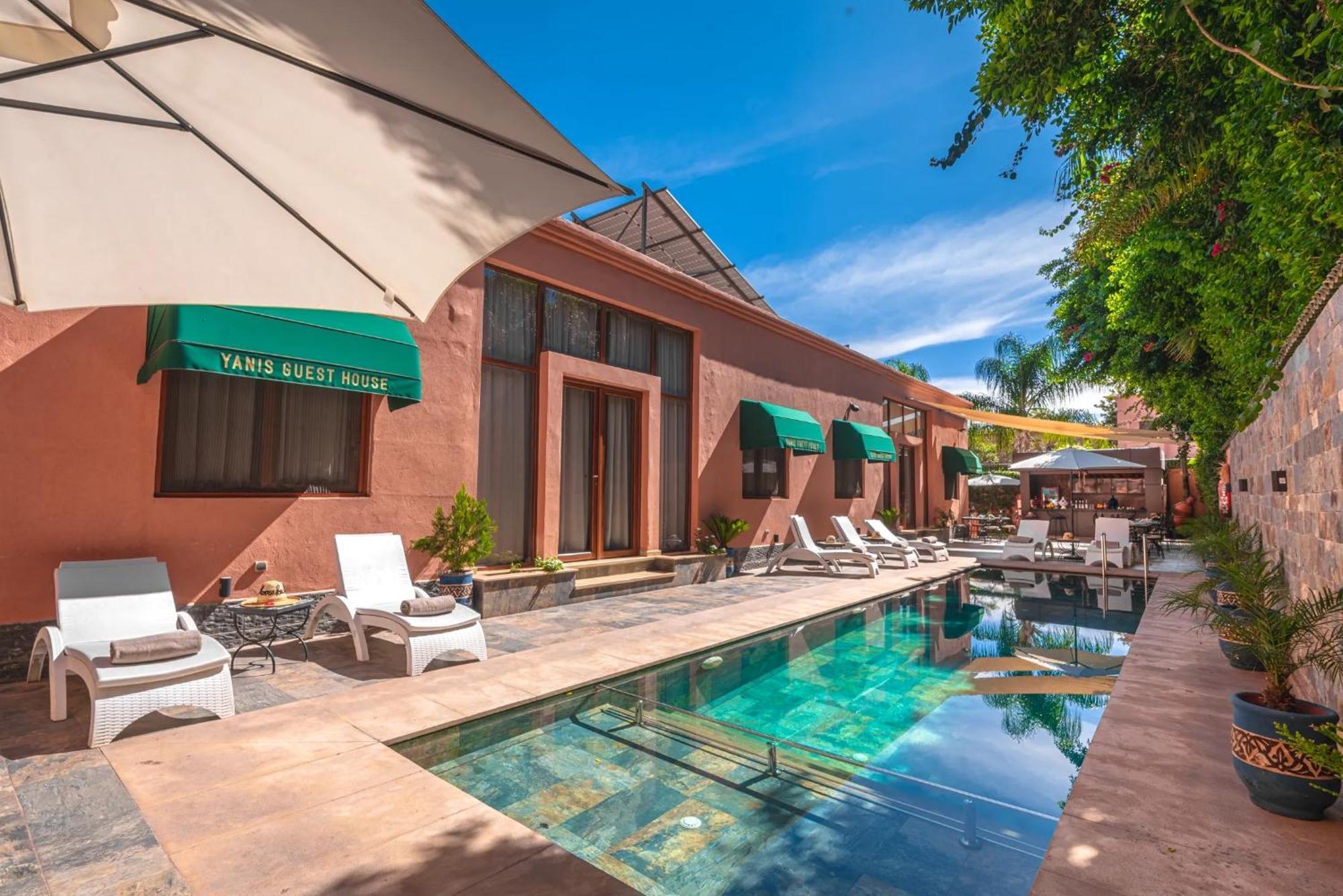 Junior Suite with Pool View
