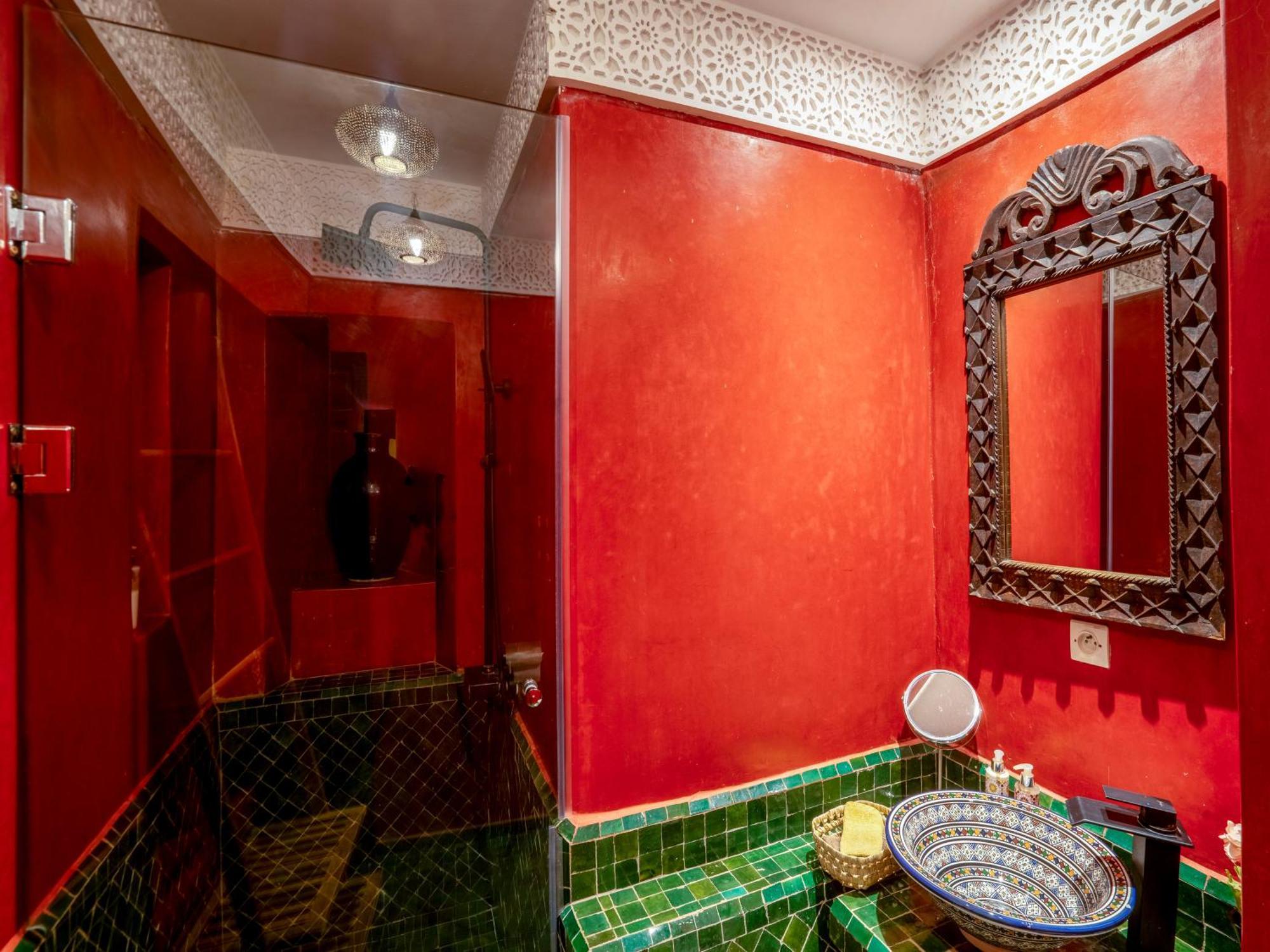 Deluxe Double Room,1642356886:JPEG