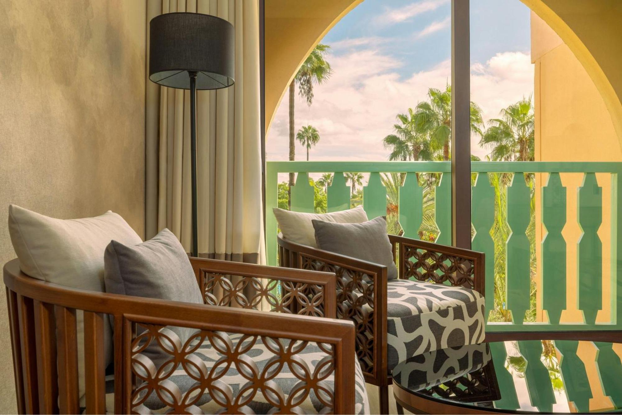 Grand Superior Twin Room Garden View
