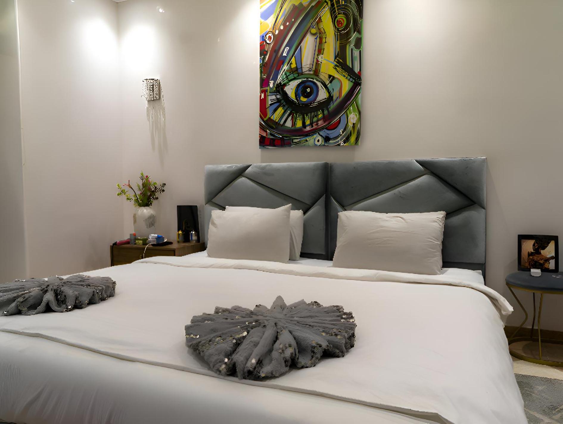 Twin Room with Private Bathroom