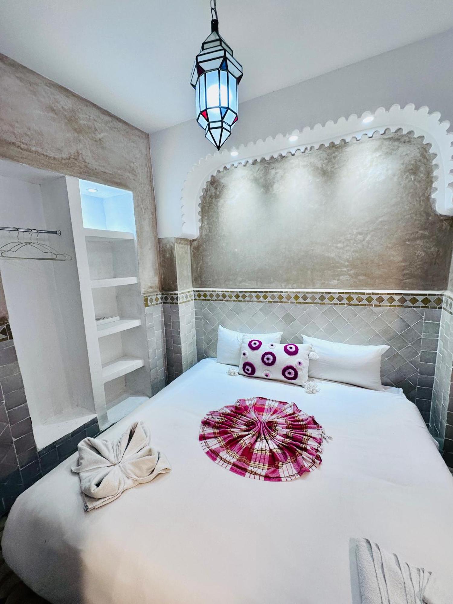 Deluxe Room (1 adult + 1 child),1681746573:JPEG