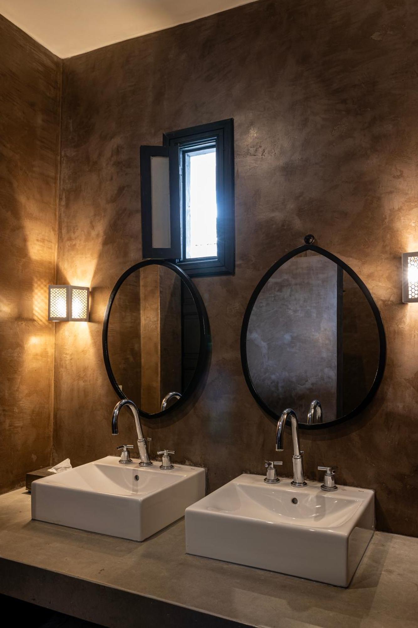 Idrisside Double Room,1689837163:JPEG