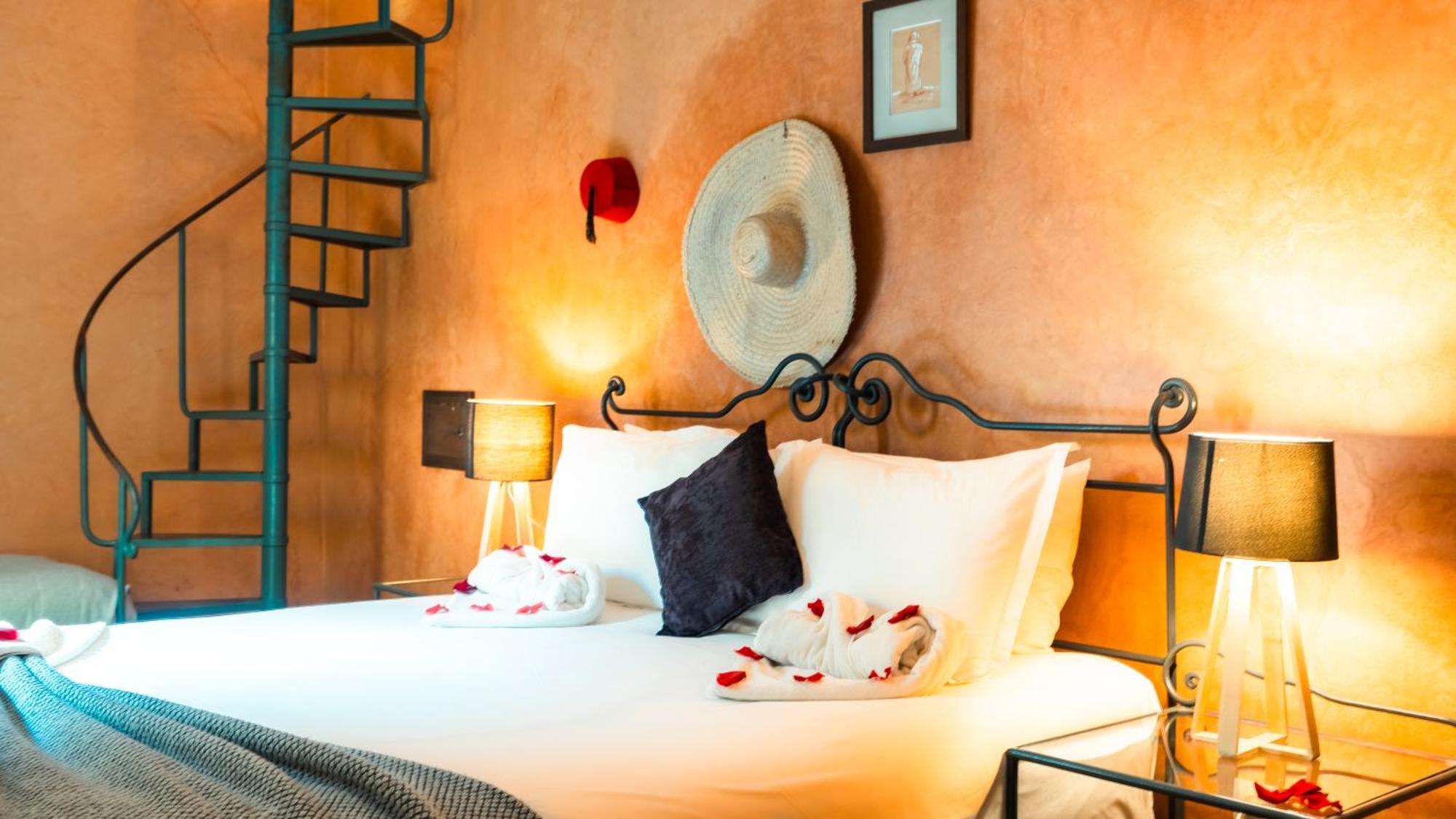 Two-Bedroom Suite,1758350108:JPEG