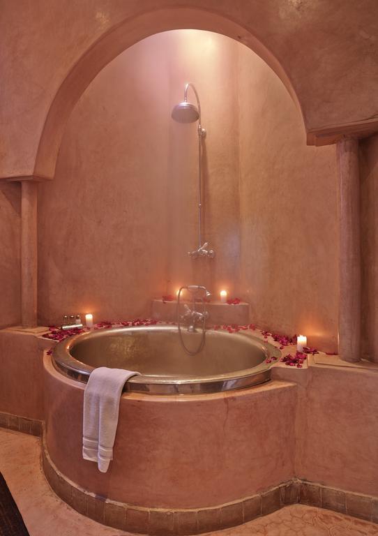 Elephant Suite,215167712:JPEG