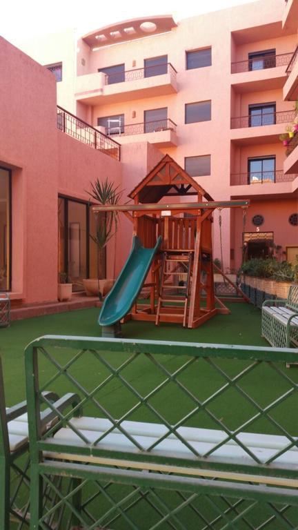 Apartment with Pool View,339961345:JPEG