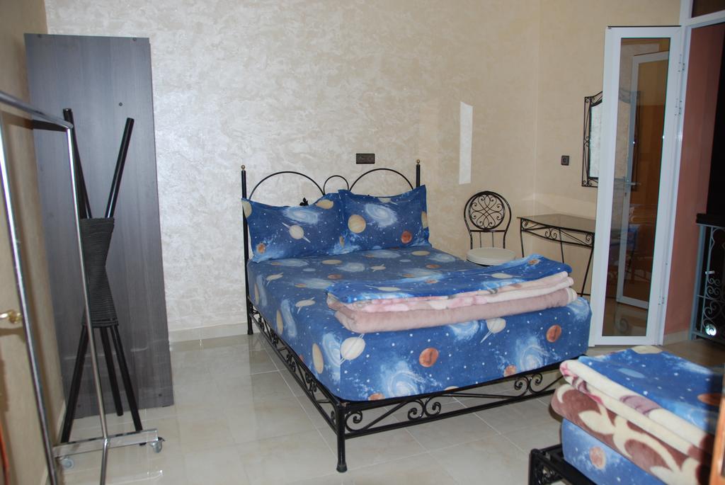 Two-Bedroom Apartment,399799734:JPEG