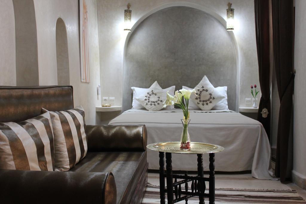 Malak Double Comfort Room