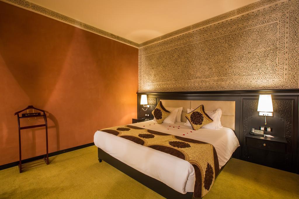 Deluxe Junior Suite,669667425:JPEG