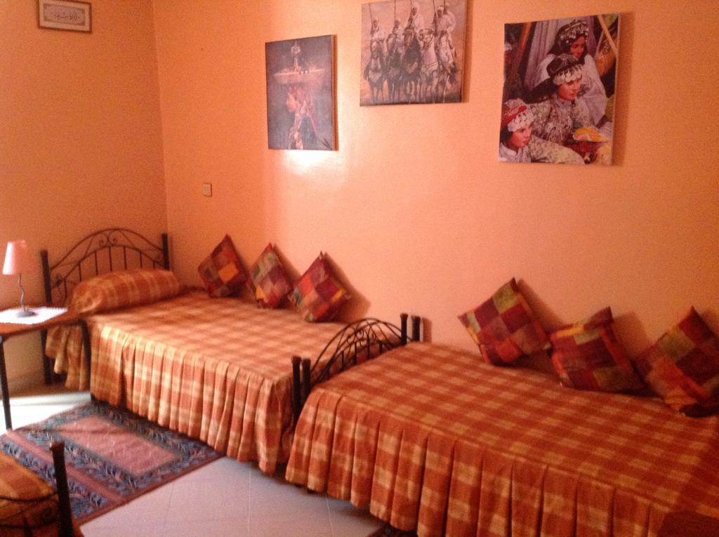 Triple Room with Shared Bathroom,441927663:JPEG