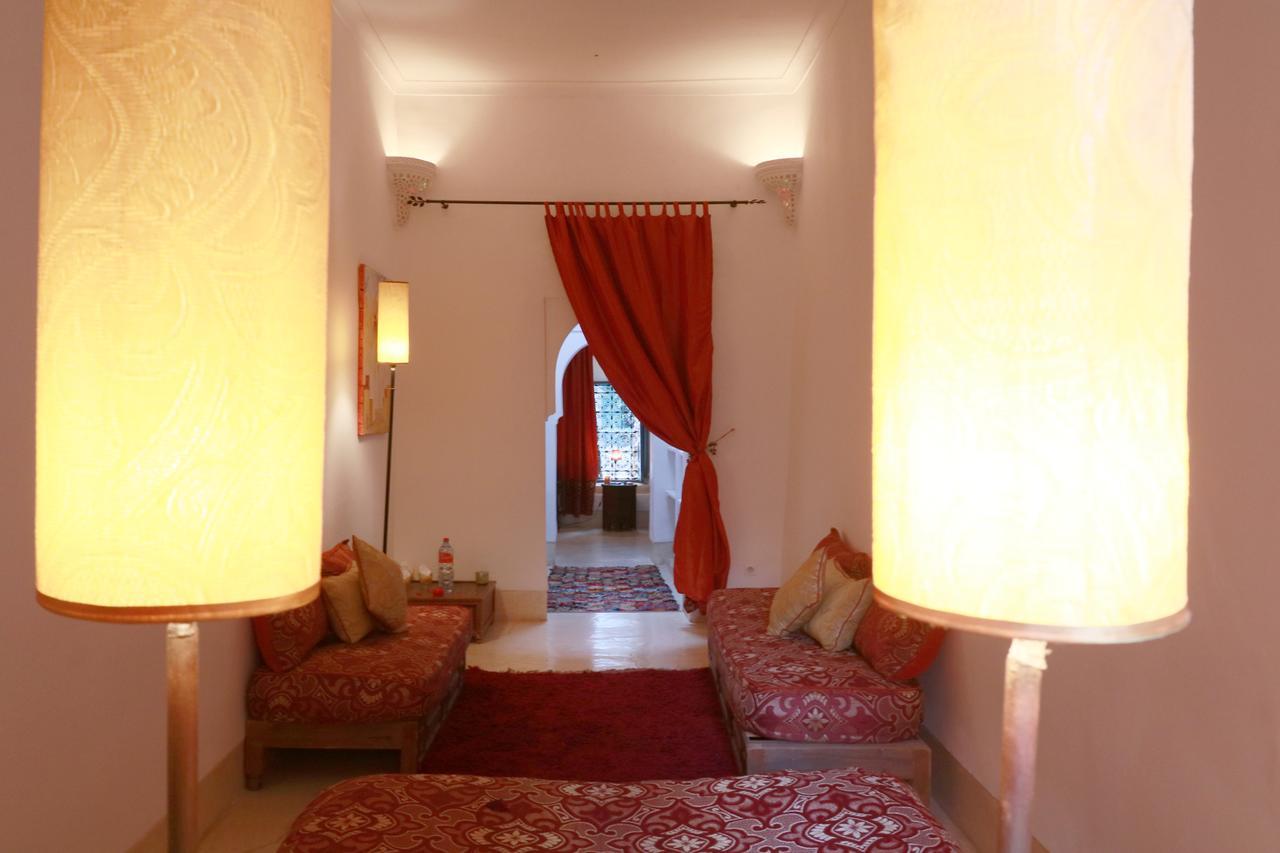 Occident Suite
