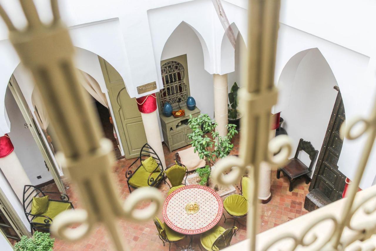 Suite,752961896:JPEG