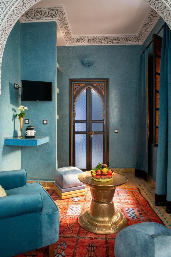 Superior Suite,954705823:JPEG