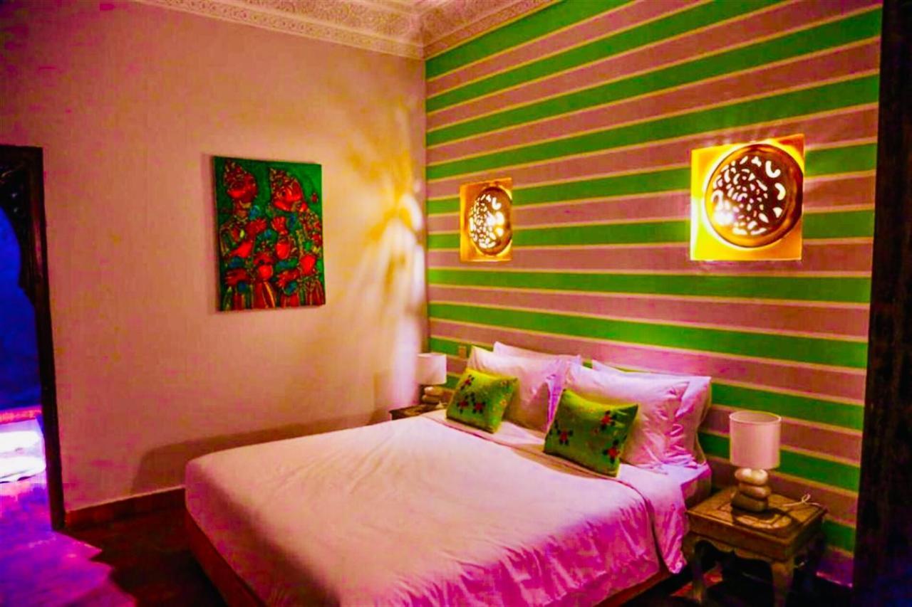 Suite with Bath,995613853:JPEG