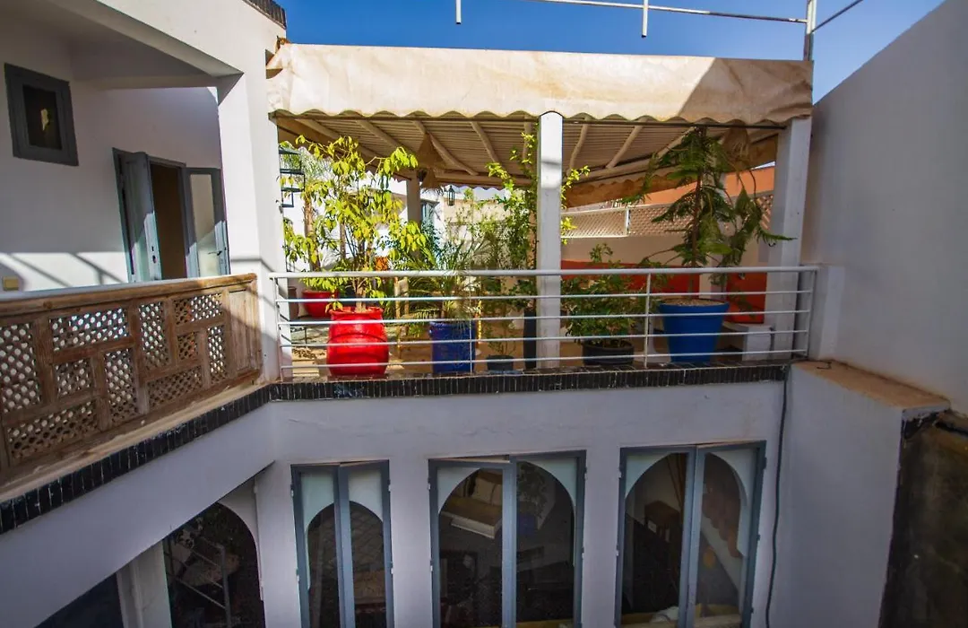 Riad Les Jardins Des Lilas-1