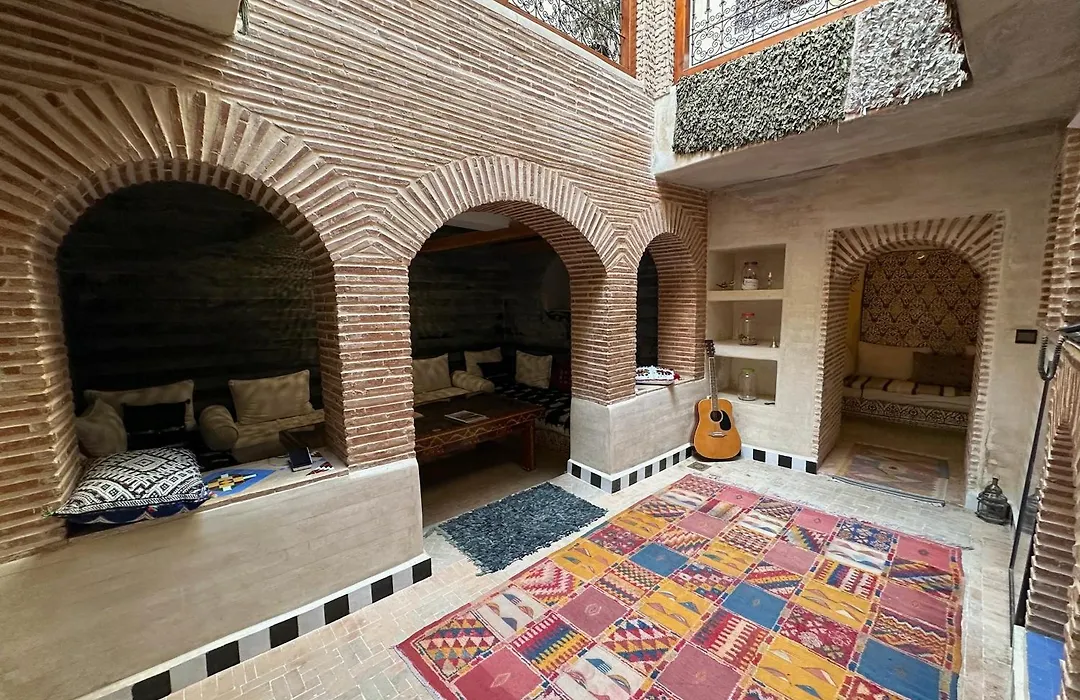 Riad Hna Ben Saleh - Traditional Guest House Near Jemaa El-Fnaa Square-1