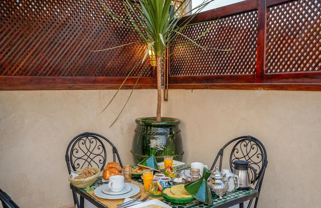 Riad Dar Al-Famila & Spa-1