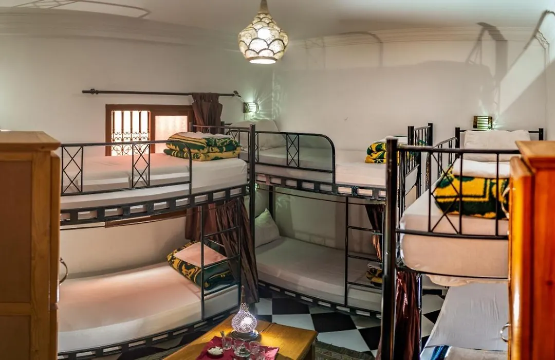 Hostel Amour D'Auberge-1