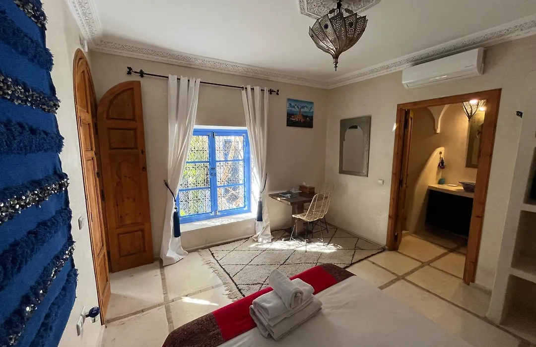 Riad Chameleon-1
