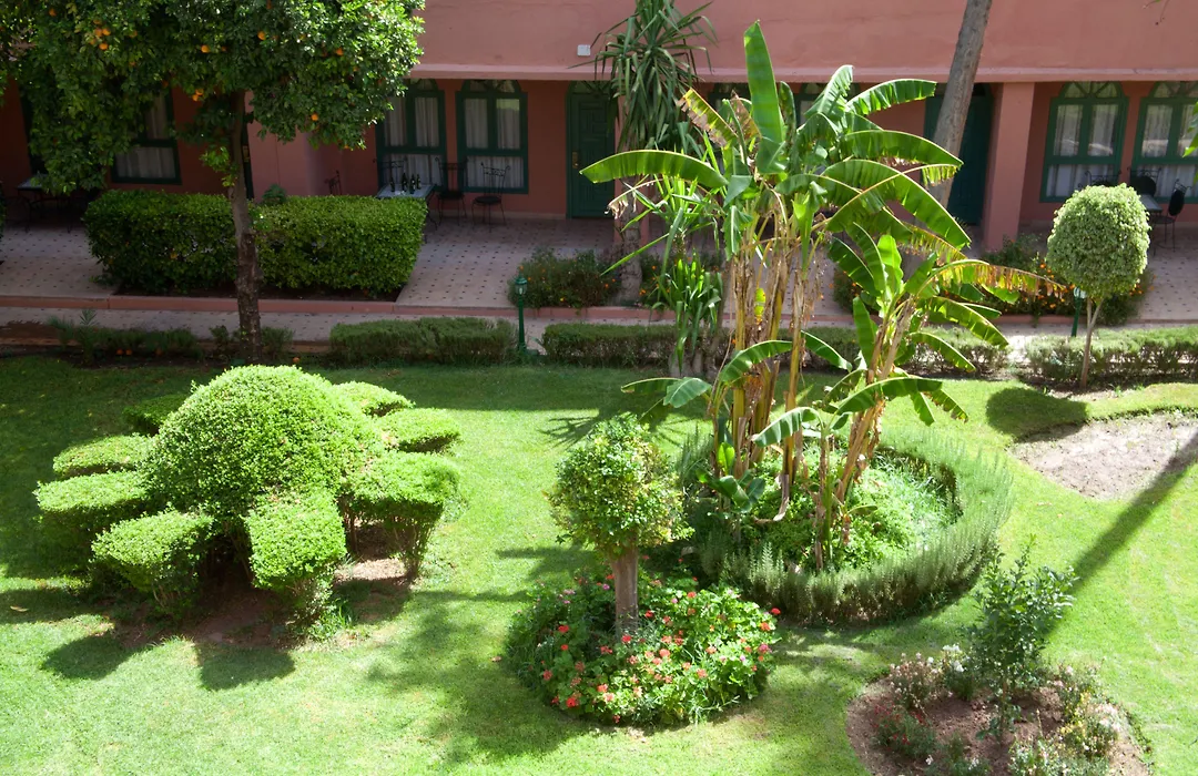 Chems Hotel-1