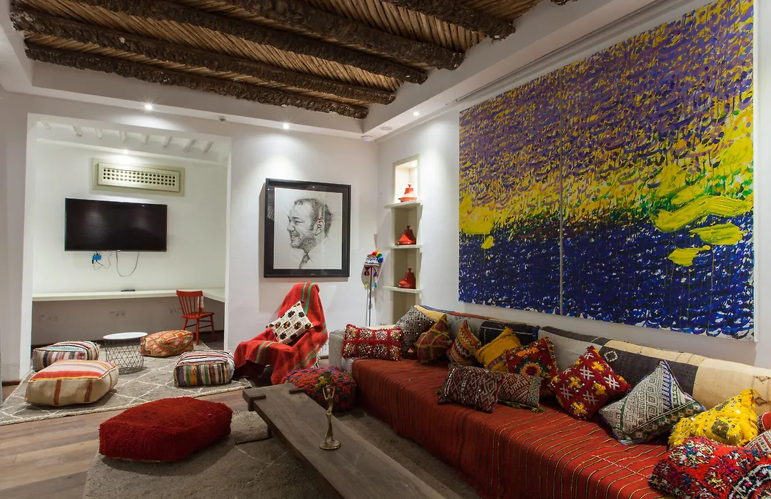 Bck Art Riad-1