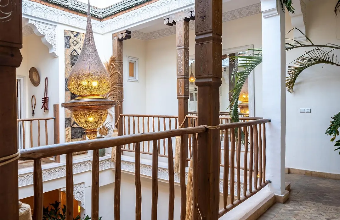 Riad Miss Caracal Jacuzzi & Rooftop-1