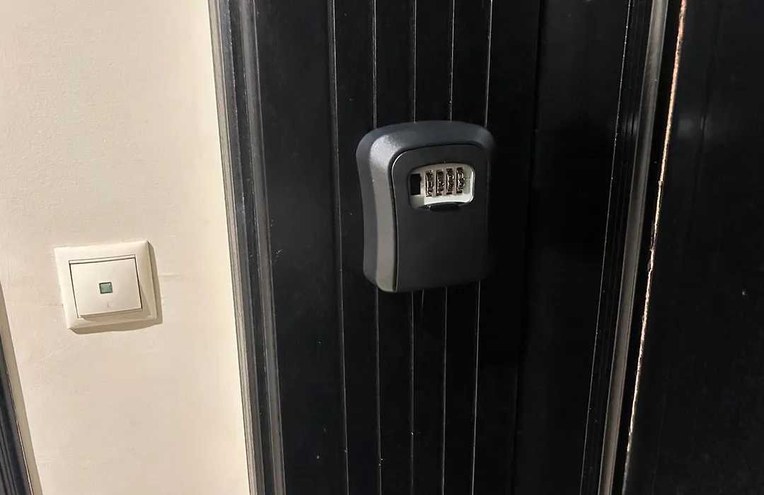 Appartement Tout Confort Avec Possibilite Transport Aeroport-1