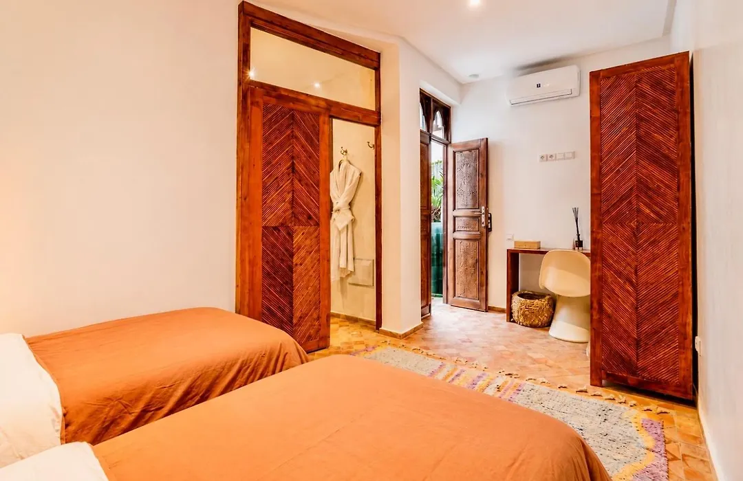 Riad 103 Chelsea Pool And Hammam-1