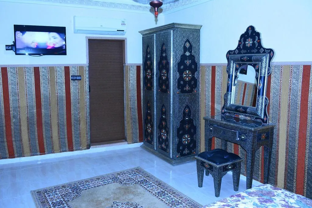 Riad Annakhil-1