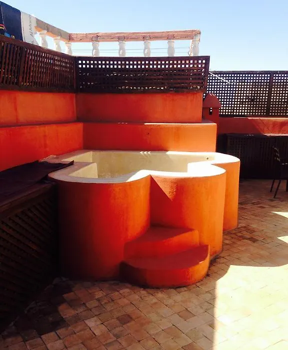 Riad Bjoujna-1