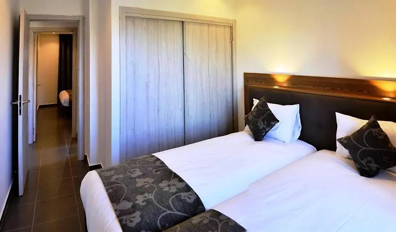 Wazo Aparthotel-1