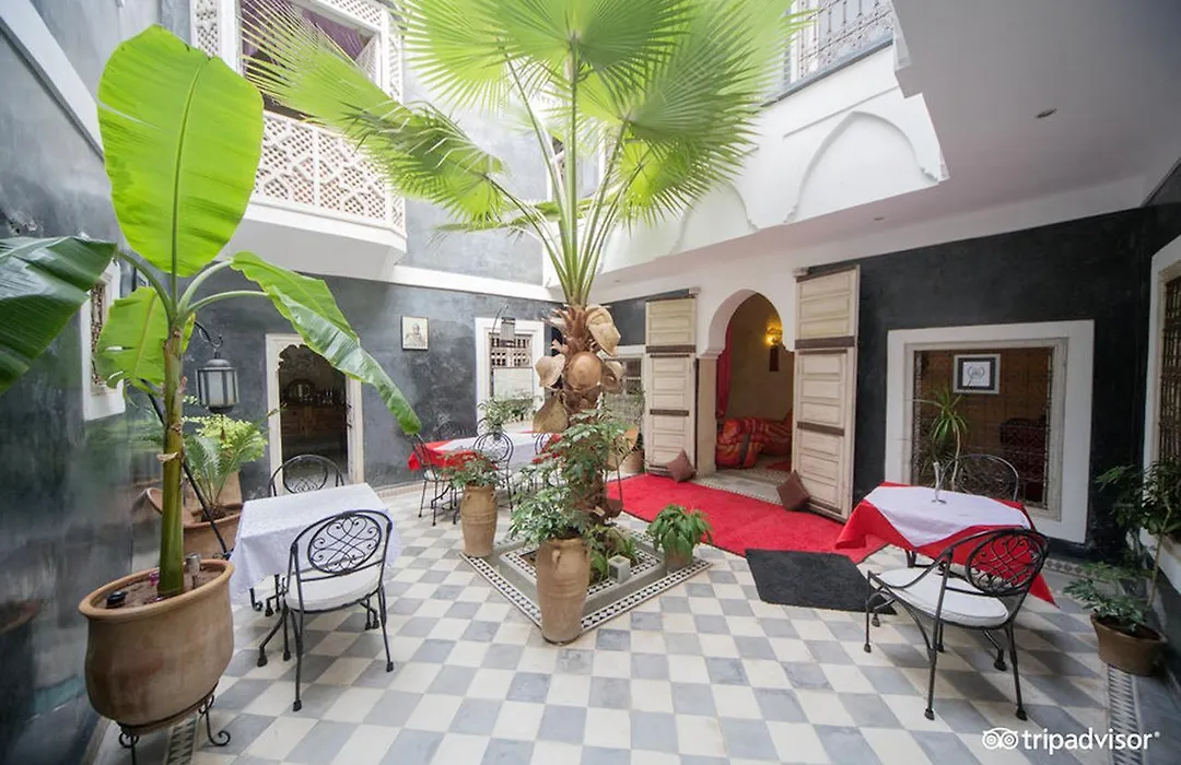 Riad Menzeh-1
