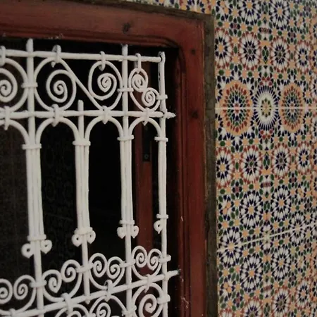 Riad White House-2