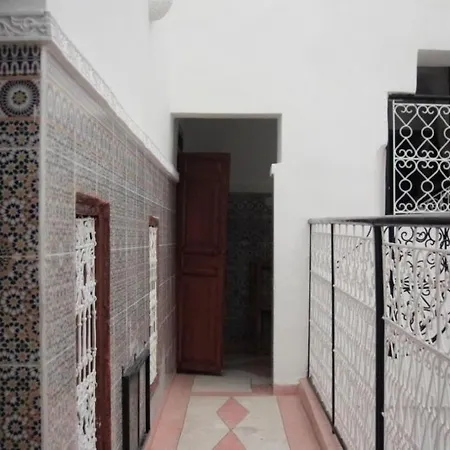 Riad White House-3