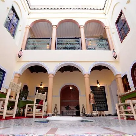 Riad Abhar-2