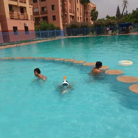 Charmant Logement Avec Parking Residenciel Sans Piscine-2