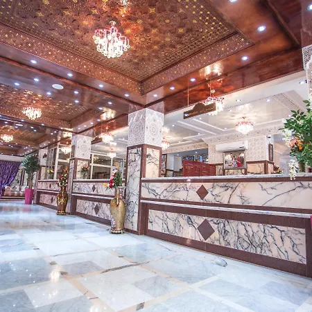 Hotel Les Ambassadeurs-3