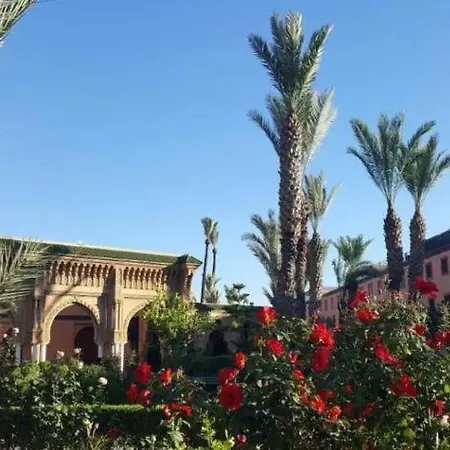Quarya Assiyahia - Riad Camilia- Maison Entiere 3Ch, Piscines & Parking-3