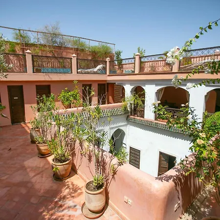 Riad Marelia-2