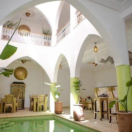 Riad Petite Rose Avec Piscine-2