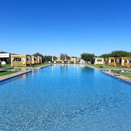 The Farm Lodges & Private Pool-2